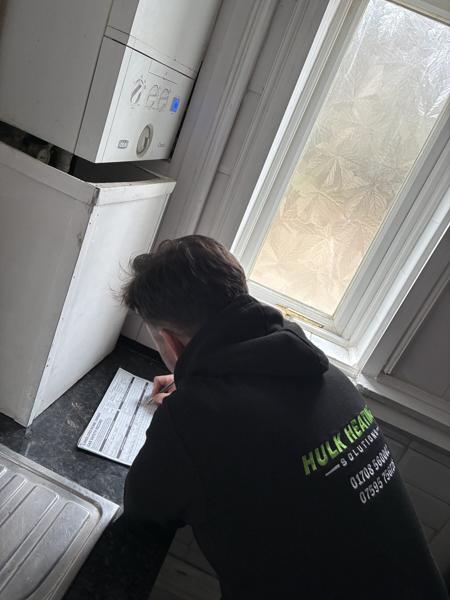 Emergency plumbing and boiler repair in Elm Park RM12 - Hulk Heating Solutions